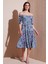 Desenli Oversize Fit Carmen Yaka Büzgü Detaylı Midi Boy Elbise Bayan Elbise 6782169 1
