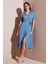 Desenli Regular Fit Yırtmaçlı Midi Boy Kemerli Gömlek Elbise Bayan Elbise 6782106 1