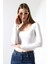 Uzun Kollu U Dantel Yaka Crop Kesim Basic Düz Kadın T-Shirt 21946 Beyaz 1