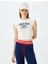 Kolej Baskılı Slim Fit Bisiklet Yaka Kolsuz Crop Tişört 3