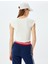 Kolej Baskılı Slim Fit Bisiklet Yaka Kolsuz Crop Tişört 4