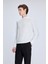 Beyaz Regular Fit Jakarlı Yarım Balıkçı Yaka Sweatshirt 3