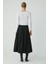 Modest Gıllıs Kadın Regular Fit Normal Kalıp Pamuklu V Yakalı Sıfır Kol Basic Beyaz Bluz 6