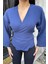 Lacivert Kruvaze Yaka, Çapraz Bağlamalı, Flare Kollu, Salaş Müslin Bluz 2