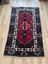 108 x 184 cm Canlı Kırmızı ve Mavi Renkli El Dokuma Antik Kilim 1