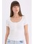 Slim Fit Dar Kesim Yuvarlak Yaka Basic Düz Fitilli Kaşkorse Kısa Kollu Beyaz Tişört E5781AX25SP 1