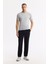 Erkek Gri Bisiklet Yaka Kolları Jakar Detaylı Rayon Triko T-shirt A51Y5005 5