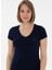 V Yaka Lacivert Kadın T-Shirt TV0125 3
