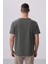 Haki Yüzeyi Dokulu Rahat Form Basic Erkek T-Shirt - 88436 5