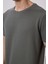 Haki Yüzeyi Dokulu Rahat Form Basic Erkek T-Shirt - 88436 2