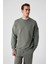 OLLIE Erkek Bisiklet Yaka Regular Uzun Kollu Nakış Detaylı Haki Sweatshirt 6