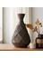 Geometrik ve Şık Tasarımlı Modern Vazo 1
