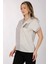 Minimalist Kısa Kol V Yaka Çizgili Kadın T-Shirt - Günlük Kullanım 1