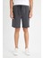 Slim Fit Dar Kesim Cepli Basic Düz Şort R3442AZ24SM 4