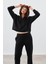 Kadın Pamuklu Üç Iplik Cepli Kapişonlu Uzun Kollu Sweatshirt 3