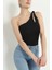 Tek Kol Omuz Detaylı Önü Yarım Çift Katlı Bodysuit 2