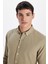 Erkek Slim Fit Dar Kesim Pamuk Keten Doku Düğmeli Yaka Vizon Gömlek 2