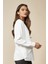 Beyaz Uzun Kollu Katmanlı Oversize Kadın Bluz 2