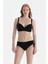 Siyah Yanı Büzgülü Bikini Alt 4