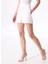 Standart Bel Relaxed Beyaz Kadın Şort F5SL-SHT0013 3