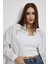Beyaz Çift Cepli Oversize Uzun Basic Gömlek - TCR-6256A 4