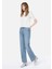 Regular Fit Yuvarlak Yaka Kadın Beyaz Kısa Kol Tişört Cl1068089 3