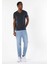 Slim Fit V Yaka Düz Erkek Lacivert Kısa Kol Tişört 3