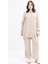 Bej-Yırtmaç Detaylı Büyük Beden Modal Pantolonlu Takım 2