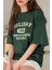 Kadın Nefti Yeşil Bisiklet Yaka Holiday Baskılı Oversize T-Shirt 1