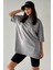 Kadın Düz Renk Gri Oversize T-Shirt 1