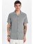 Erkek Slim Fit Dar Kesim Kısa Kollu Örme Doku Apaş Yaka Gri Gömlek 4