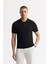 Erkek Siyah Regular Fit Polo Yaka Dokulu Triko T-shirt B005120 1
