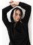 Kadın Kapüşonlu Basic Regular Sweatshirt Siyah 4
