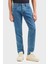Logo Baskılı Pamuklu Slim Fit Düşük Bel Normal Paça Jeans Erkek Kot Pantolon EM000668 AF13444 FB054 2
