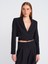 60760 Toka Detaylı Crop Blazer-Siyah 1