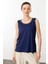 Kadın Sıfır Yaka Yakası Taşlı Askılı T-Shirt 25755 Lacivert 1