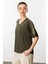 Kadın V Yaka Omuzları Taşlı Penye T-Shirt 25754 Haki 1