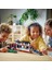 LEGO City RB20 ve AMR24 F1 Arabalı F1 Kamyonu 60445 4