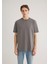 Etiket Detaylı Gri Basic Tişört 0611824-70096 3