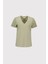 V Yakalı T-Shirt 1