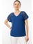 Kadın V Yaka Omuzları Taş Baskılı Penye T-Shirt Lacivert 1