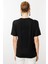 Kadın Açma Yaka Nakış Işlemeli Penye T-Shirt Siyah 3