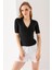 Kadın Polo Yaka Kısa Kollu Düğmeli Body Siyah - MS0000561 5