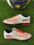 001 Erkek Çocuk Krampon Futbol Ayakkabısı Beyaz - Oranj 1