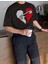 Minimal Çengeli Kalp Baskılı Oversize Yıkamalı Tshirt Siyah 4