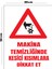 Metal Makina Temizliğinde Kesici Kısımlara Dikkat Et 20CM x 30CM A4 Büyüklüğünde Uyarı Levhası Yön 1