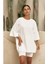 Taylor Oversize Beyaz 1