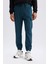 Fit Sporcu Jogger Eşofman Altı Standart Fit Üç Cepli Beli Bağcıklı Lastikli Paça D3741AX24WN 1