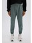 Fit Sporcu Jogger Eşofman Altı Standart Fit Basic Düz Cepli Beli Paçası Lastikli D3742AX24WN 1
