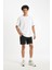 Slim Fit Dar Kesim Dar Paça Şort W7965AZ24HS 4